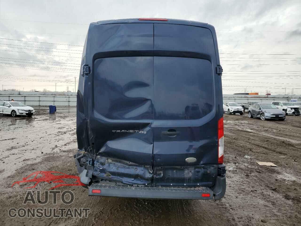 FORD TRANSIT 2015 - 1FTNR3XM1FKA12774
