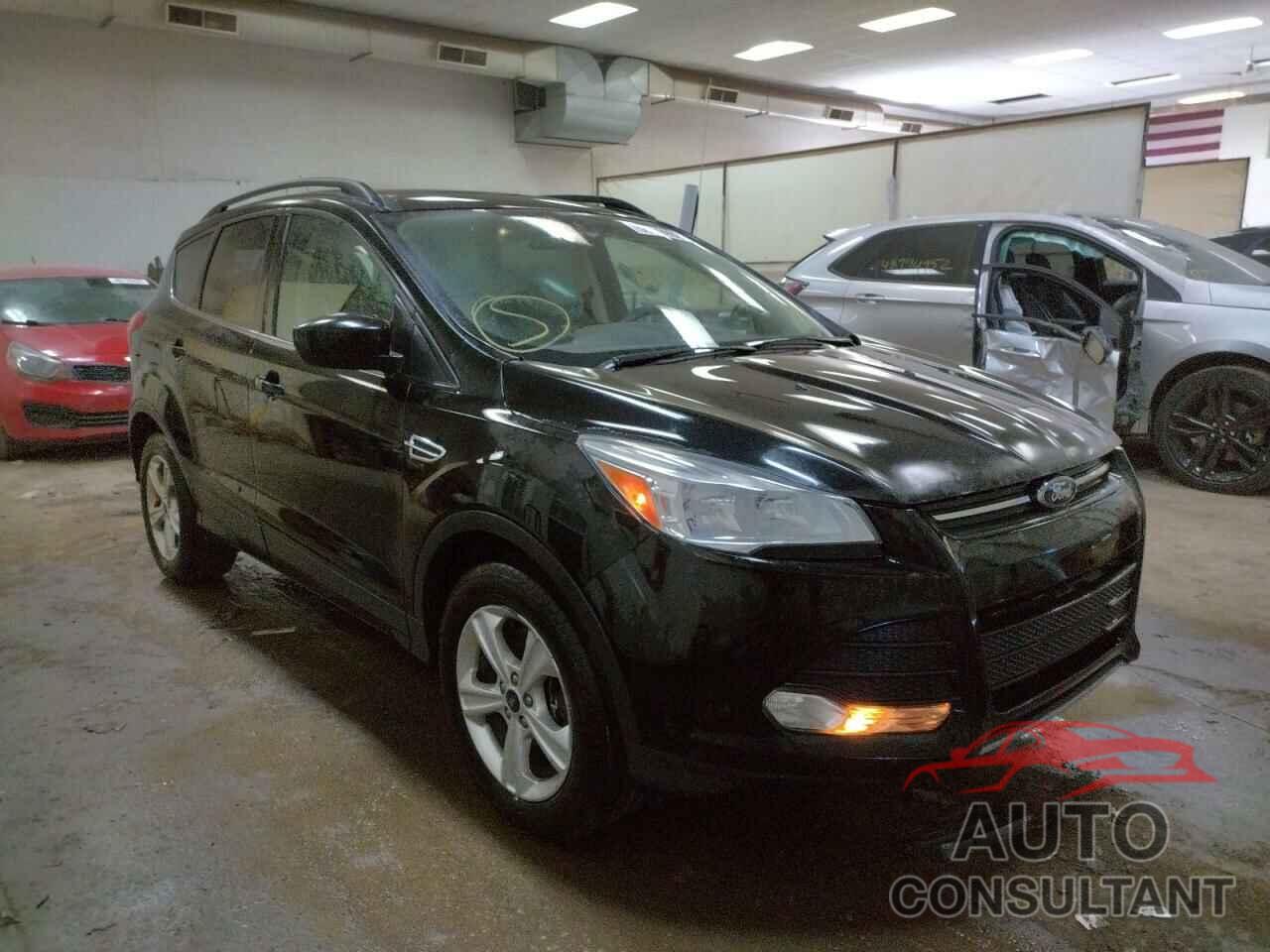 FORD ESCAPE 2016 - 1FMCU9GX7GUB81864