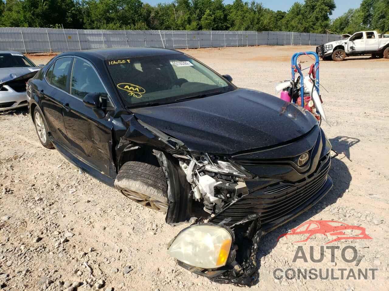 TOYOTA CAMRY 2018 - 4T1B11HK1JU106559