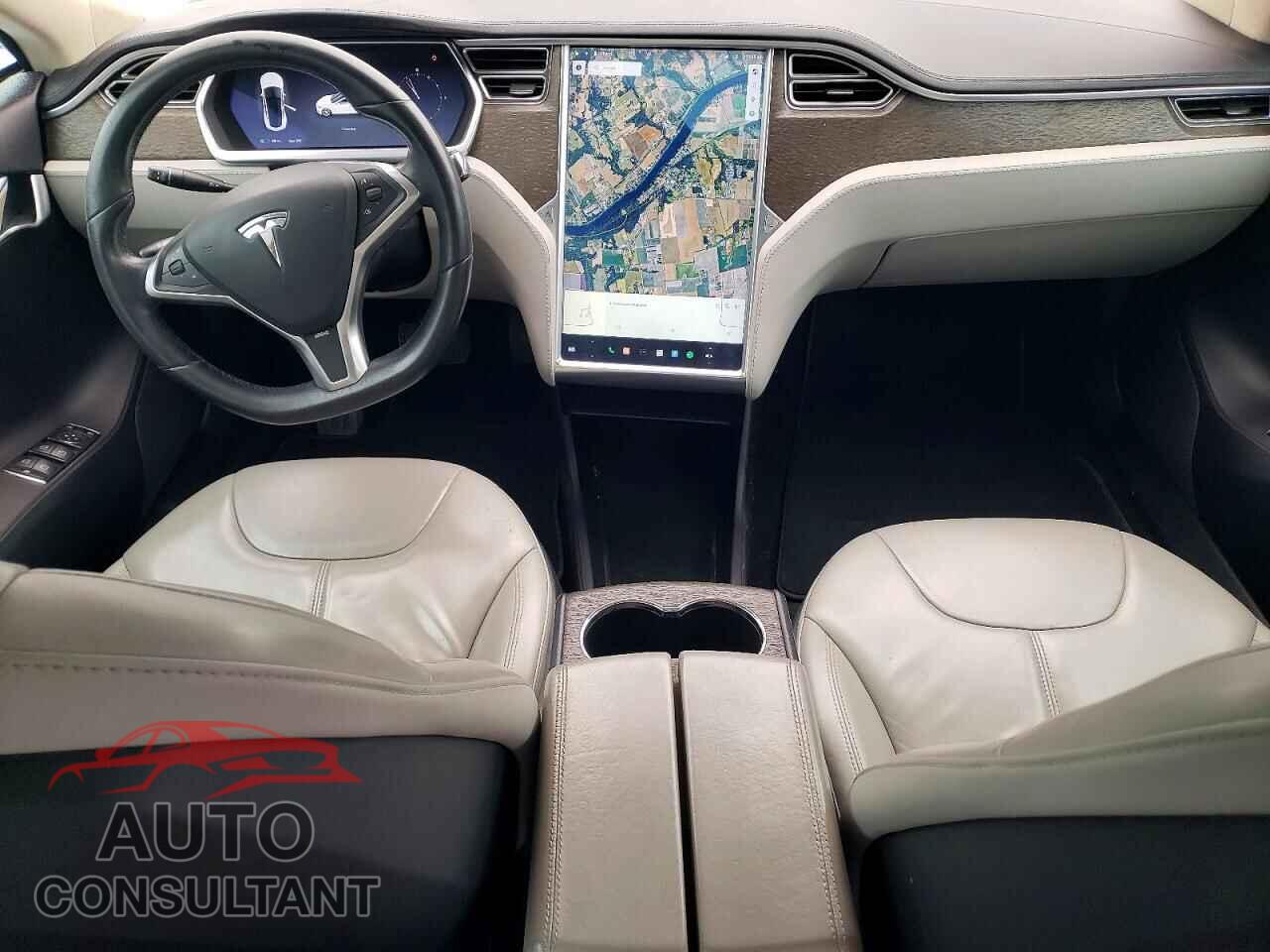 TESLA MODEL S 2013 - 5YJSA1DN7DFP12983