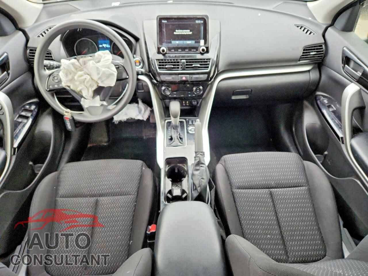 MITSUBISHI ECLIPSE 2025 - JA4ATVAA0SZ039325