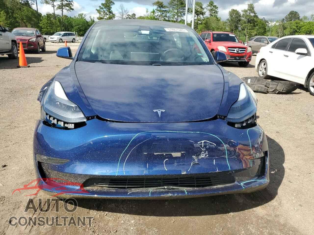TESLA MODEL 3 2021 - 5YJ3E1EB5MF060135
