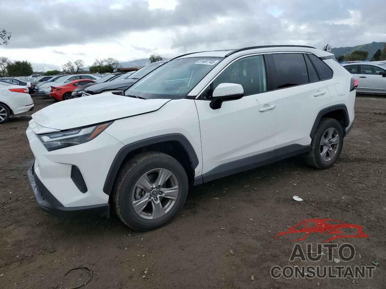 TOYOTA RAV4 2022 - 2T3W1RFV3NC174597
