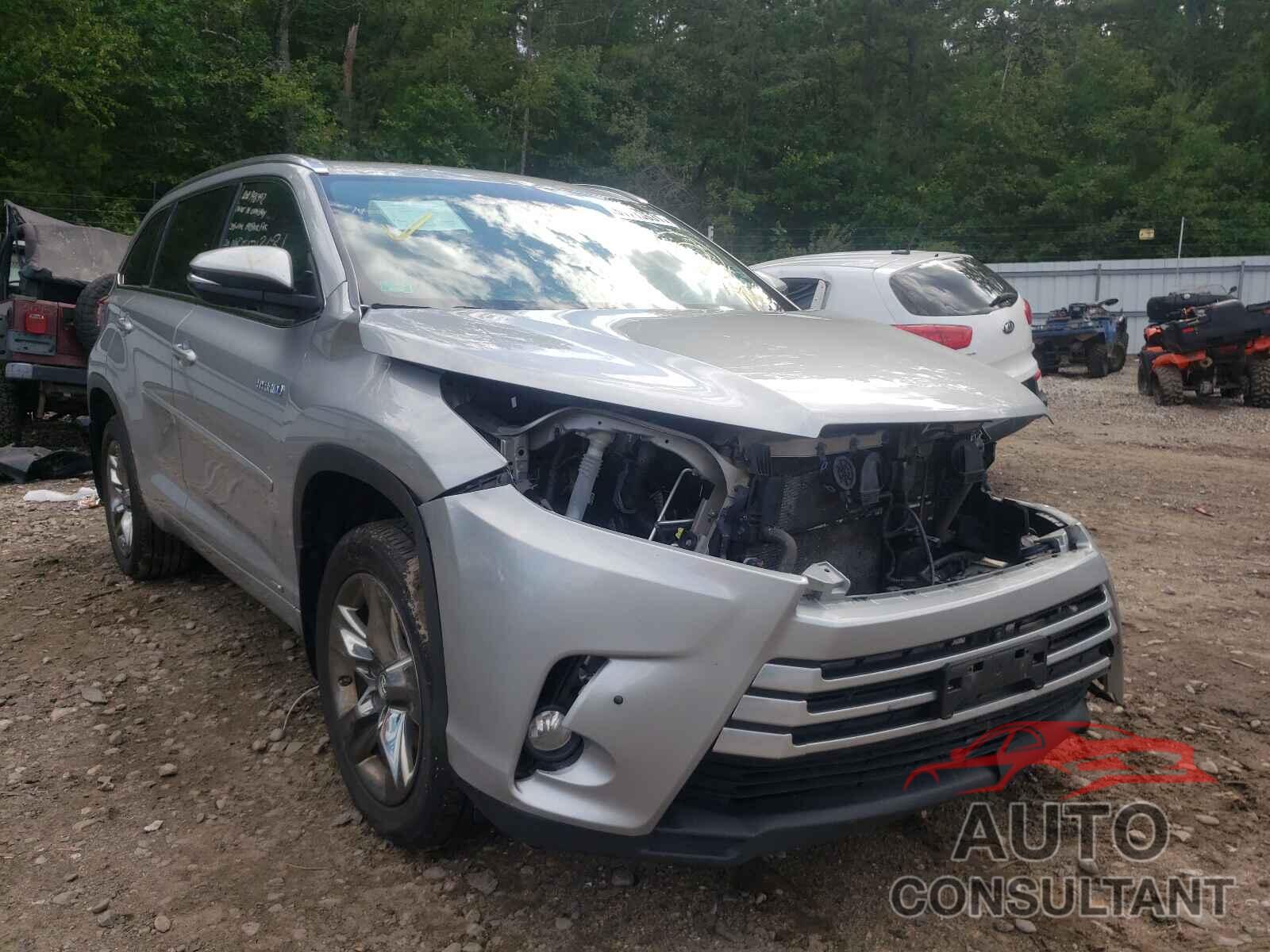 TOYOTA HIGHLANDER 2017 - 5TDDGRFH9HS024451