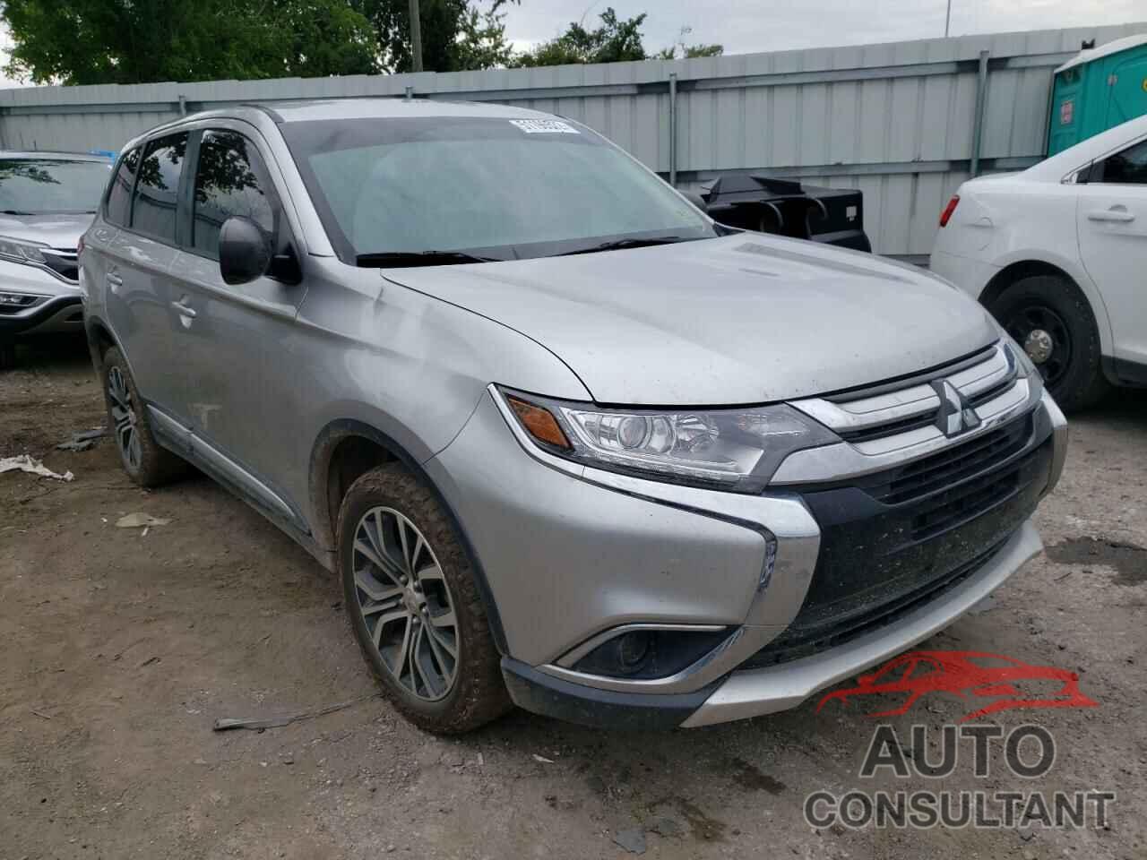 MITSUBISHI OUTLANDER 2018 - JA4AZ3A35JZ070928