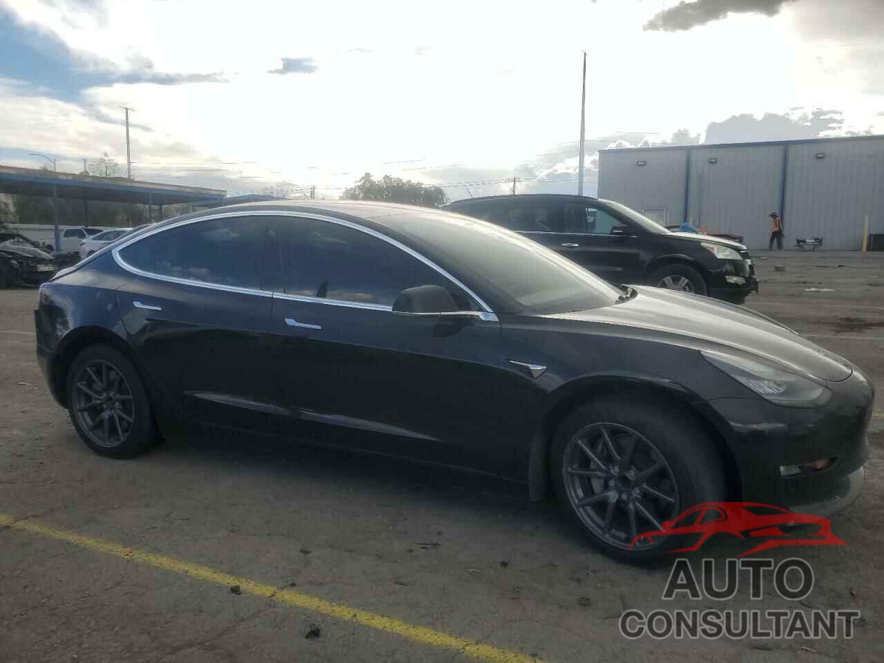 TESLA MODEL 3 2018 - 5YJ3E1EA8JF156490