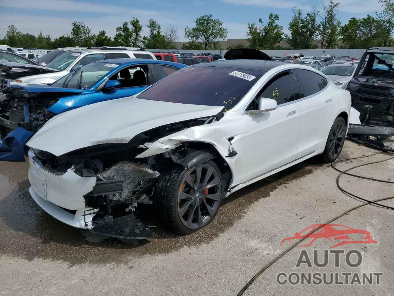 TESLA MODEL S 2020 - 5YJSA1E44LF389092