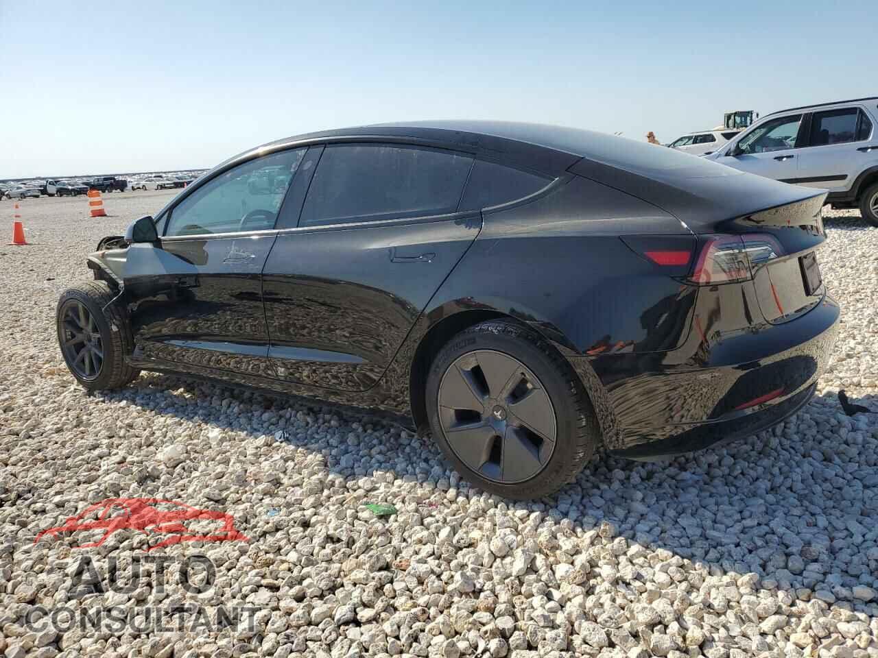 TESLA MODEL 3 2023 - 5YJ3E1EA8PF682532