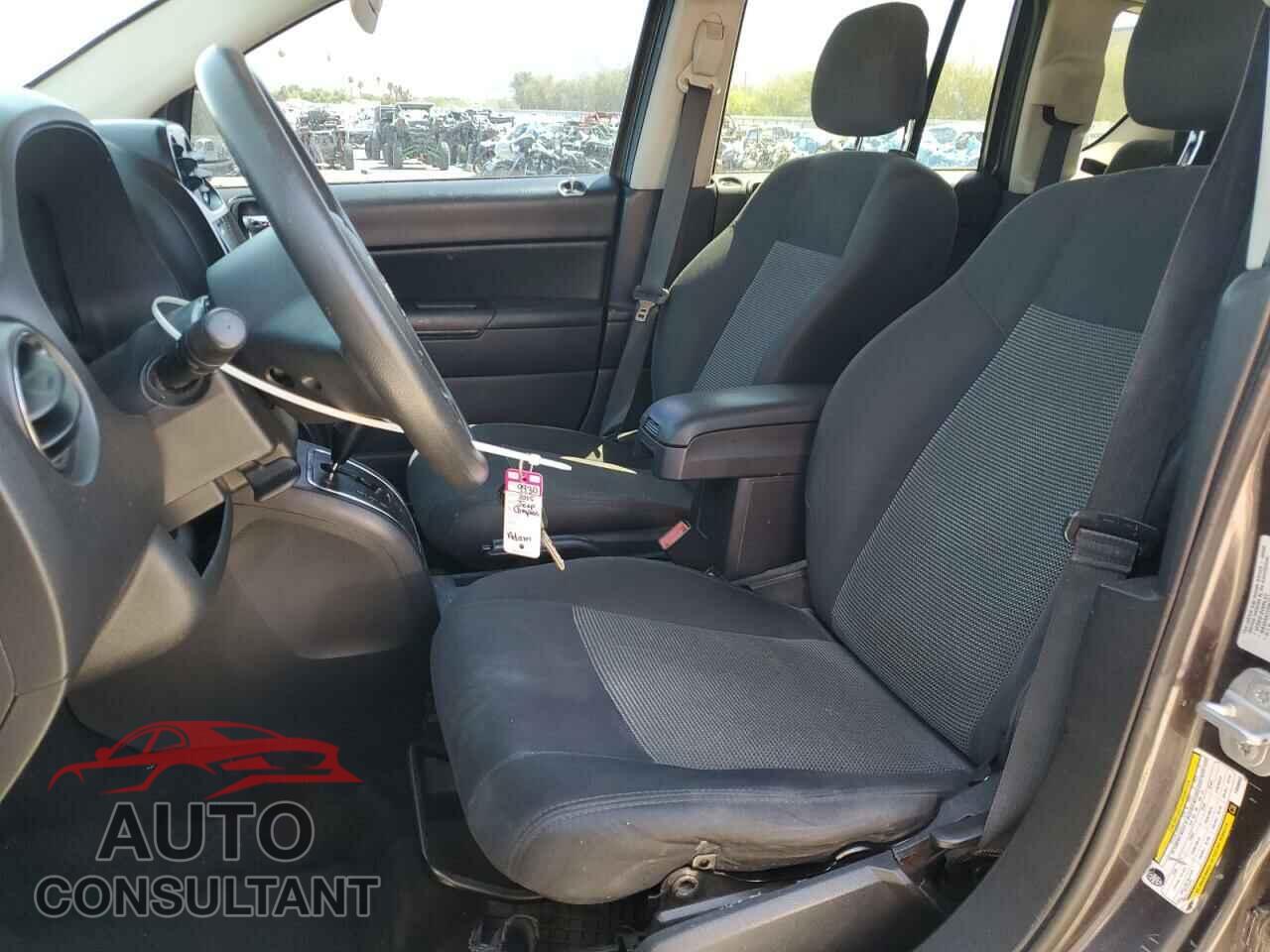 JEEP COMPASS 2015 - 1C4NJCBAXFD396952