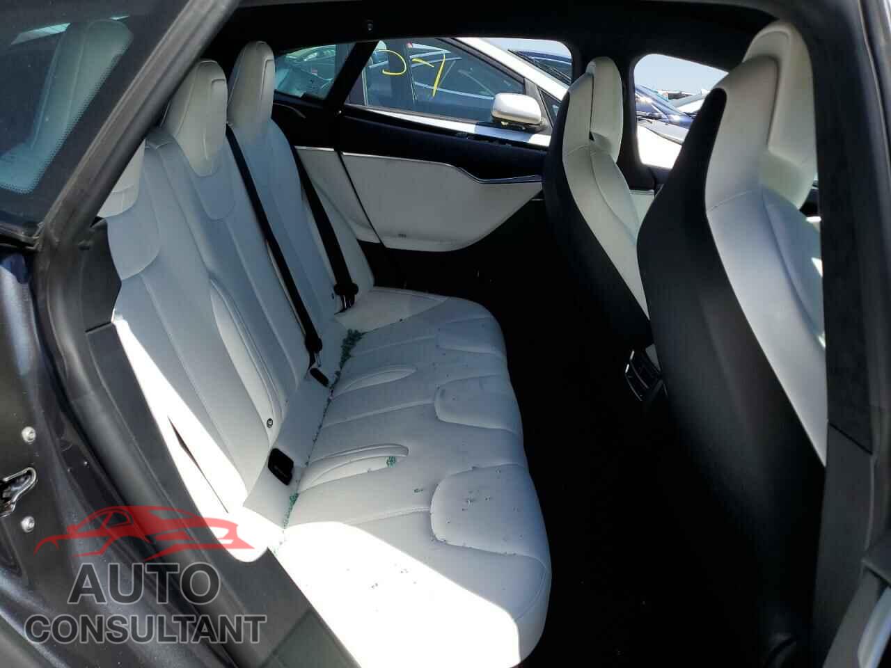 TESLA MODEL S 2017 - 5YJSA1E24HF199752