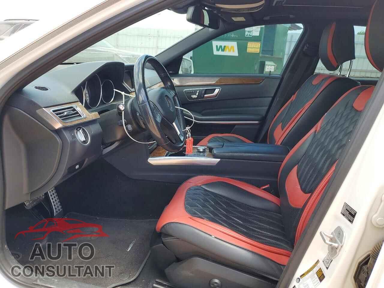 MERCEDES-BENZ E-CLASS 2014 - WDDHF5KB5EB011185