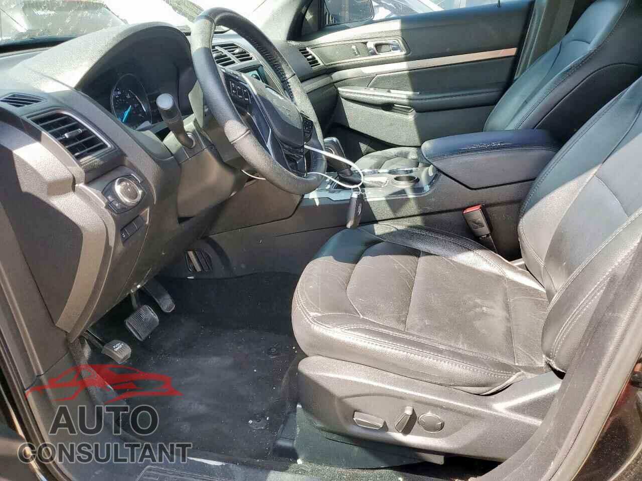 FORD EXPLORER 2018 - 1FM5K7D89JGB07609