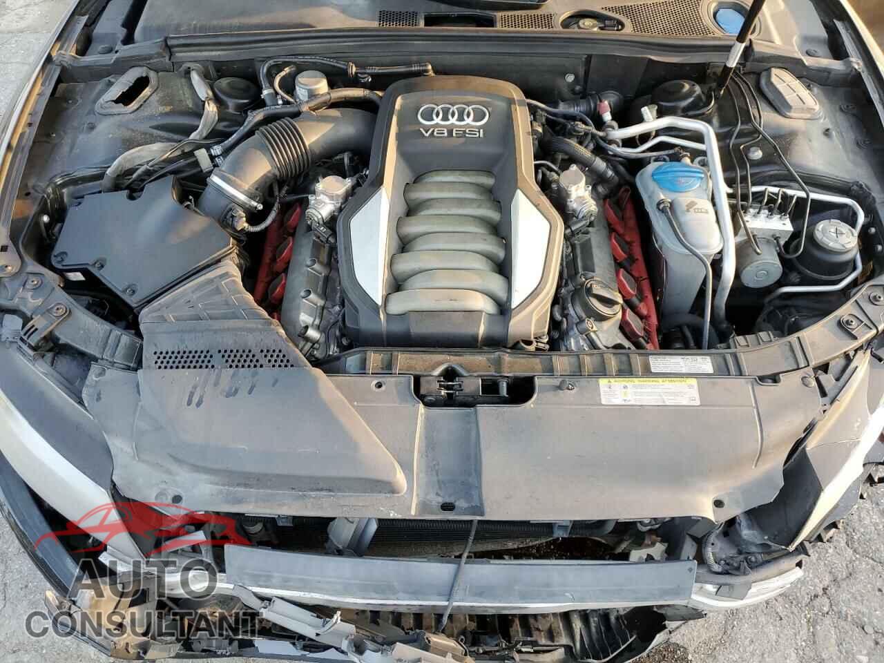 AUDI S5/RS5 2012 - WAUCVAFR2CA017629