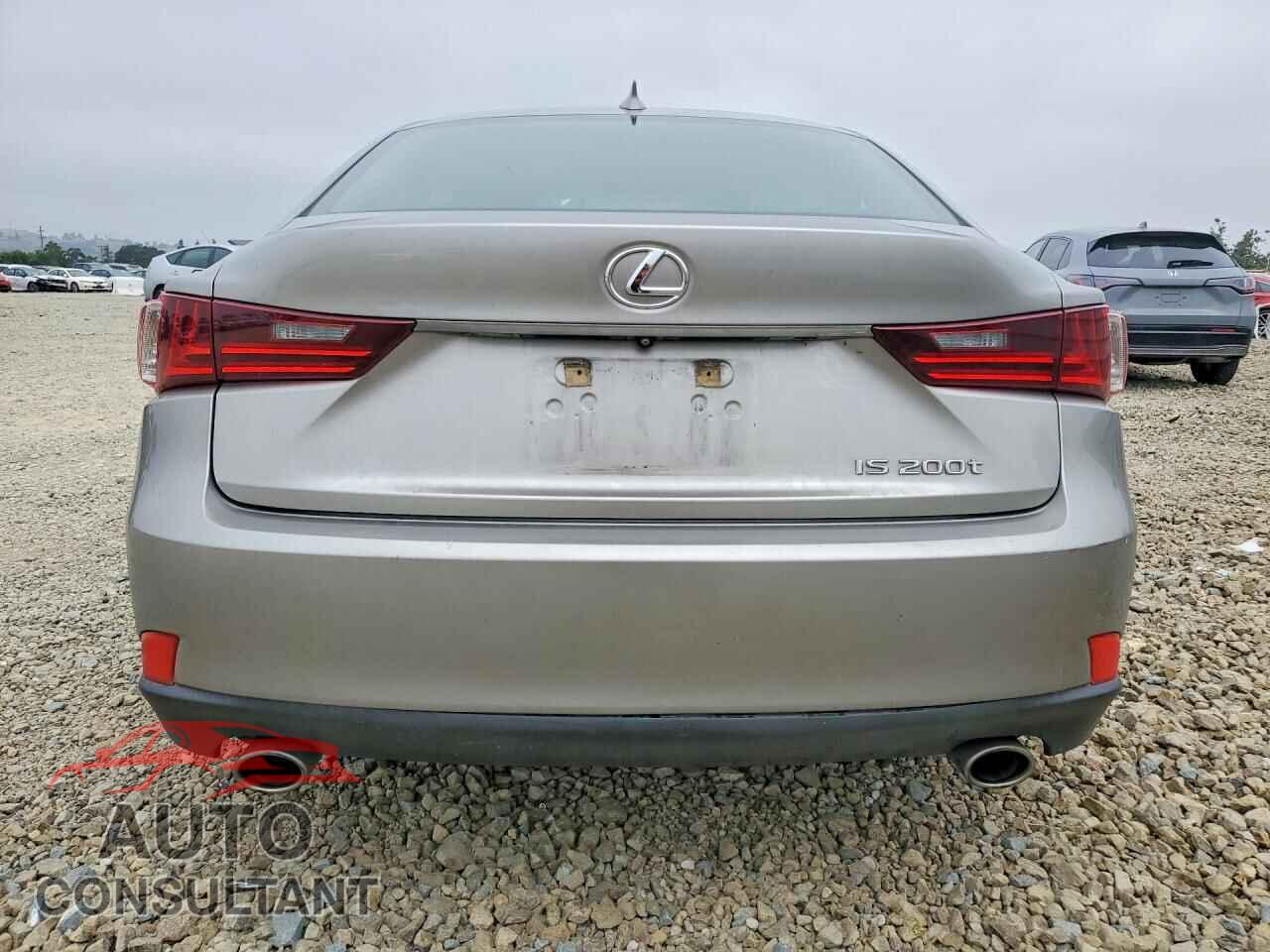 LEXUS IS 2016 - JTHBA1D28G5021052
