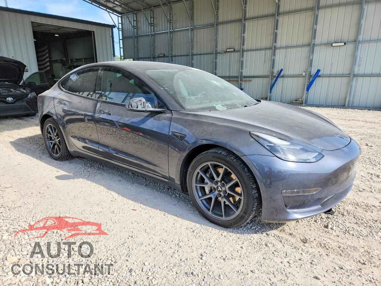 TESLA MODEL 3 2021 - 5YJ3E1EB2MF044099