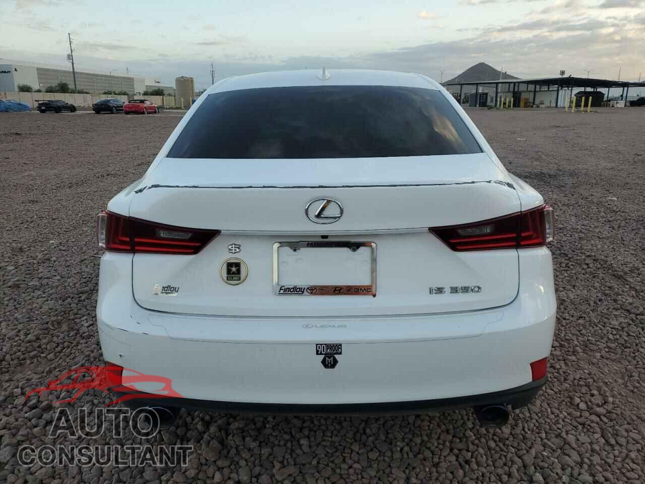 LEXUS IS 2014 - JTHBE1D24E5013483