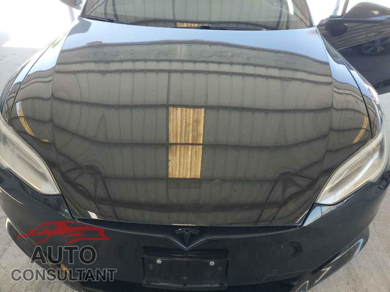 TESLA MODEL S 2017 - 5YJSA1E17HF197078