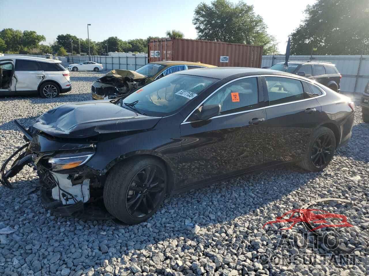 CHEVROLET MALIBU 2021 - 1G1ZD5ST7MF019351