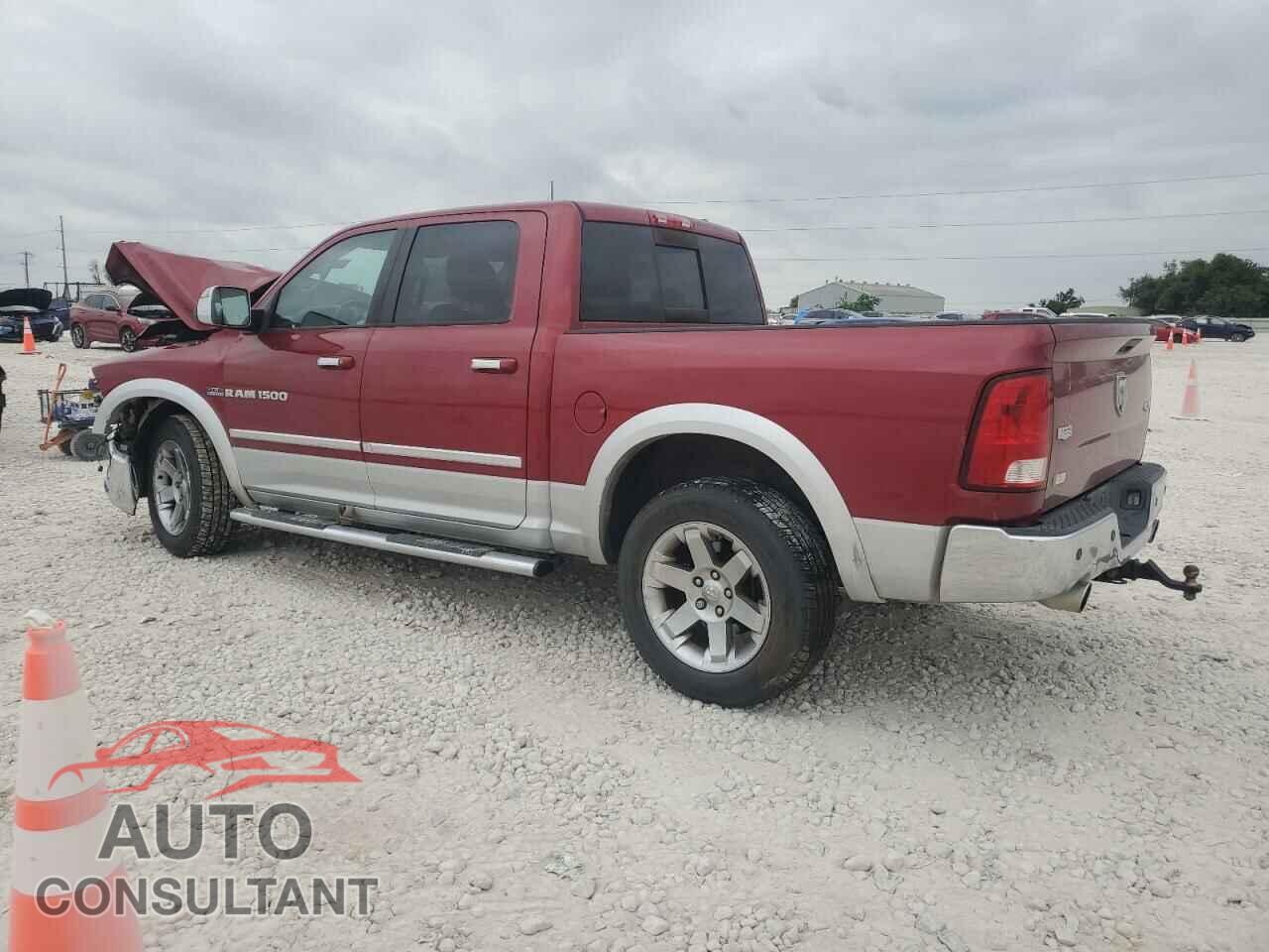DODGE RAM 1500 2012 - 1C6RD7NT0CS341311