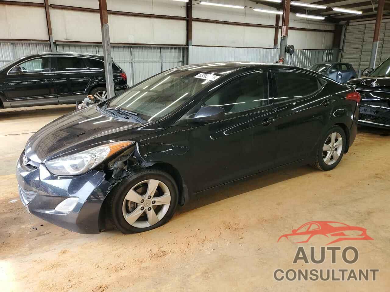 HYUNDAI ELANTRA 2013 - 5NPDH4AE8DH399132