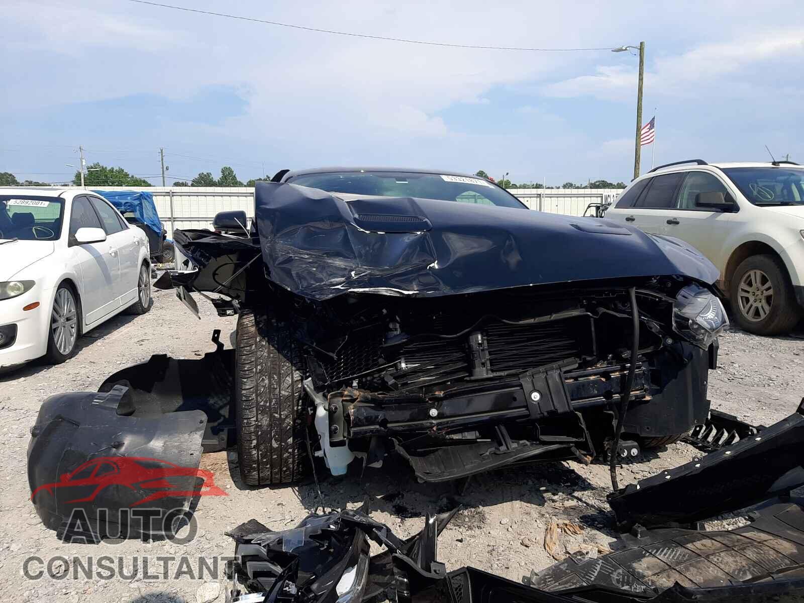 FORD MUSTANG 2019 - 1FA6P8CF8K5166332