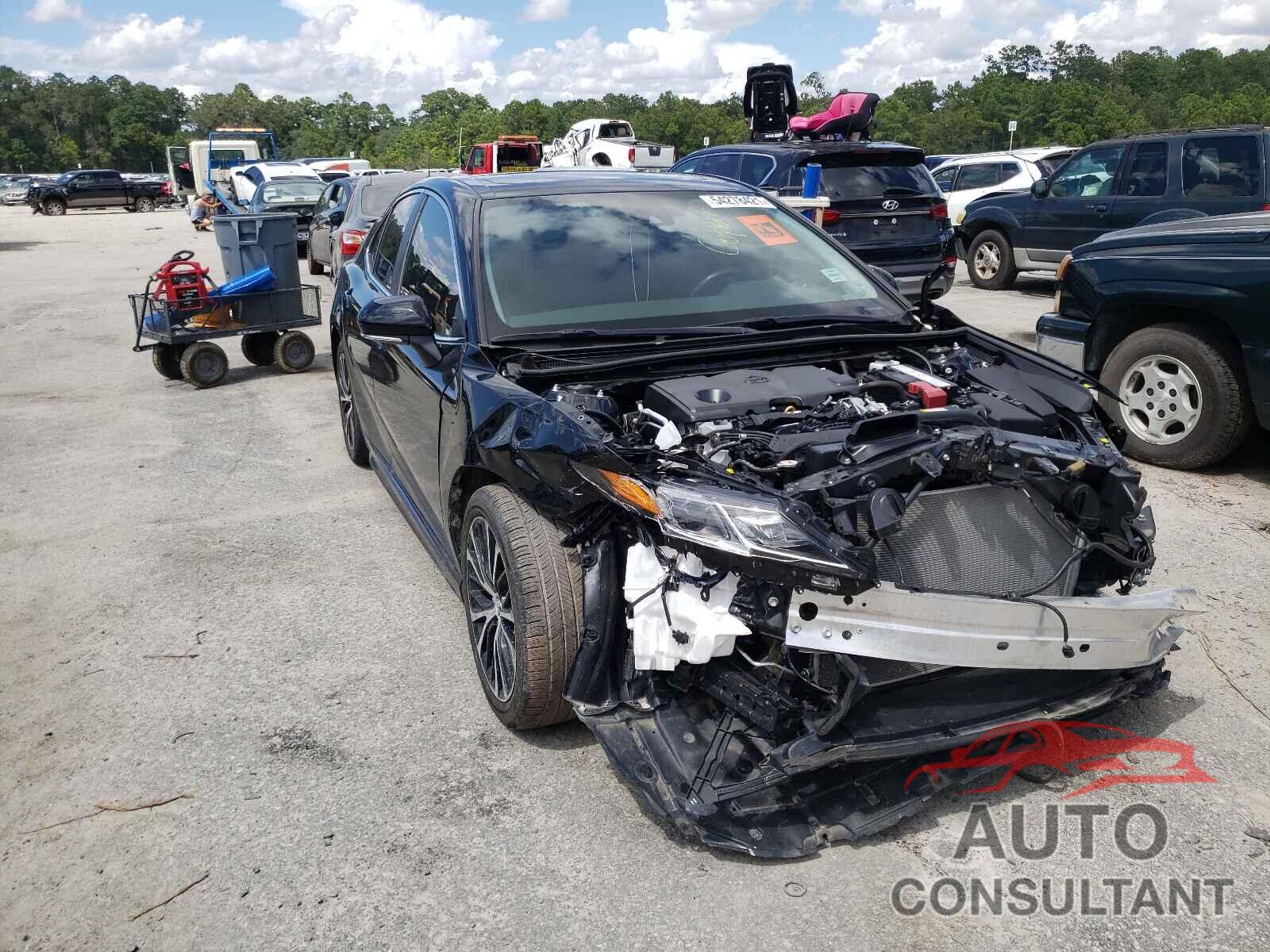 TOYOTA CAMRY 2019 - 4T1B11HK2KU818046