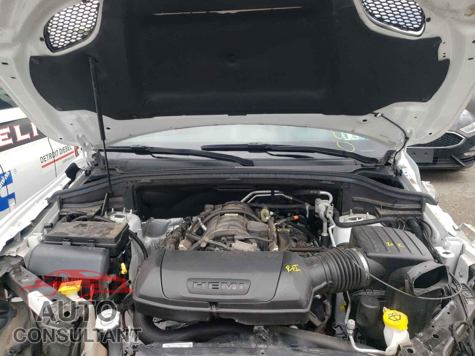 DODGE DURANGO 2018 - 1C4SDJCT3JC483301