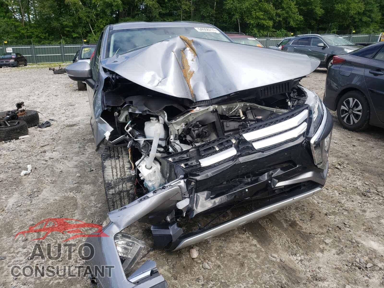 MITSUBISHI ECLIPSE 2018 - JA4AT5AA2JZ045173