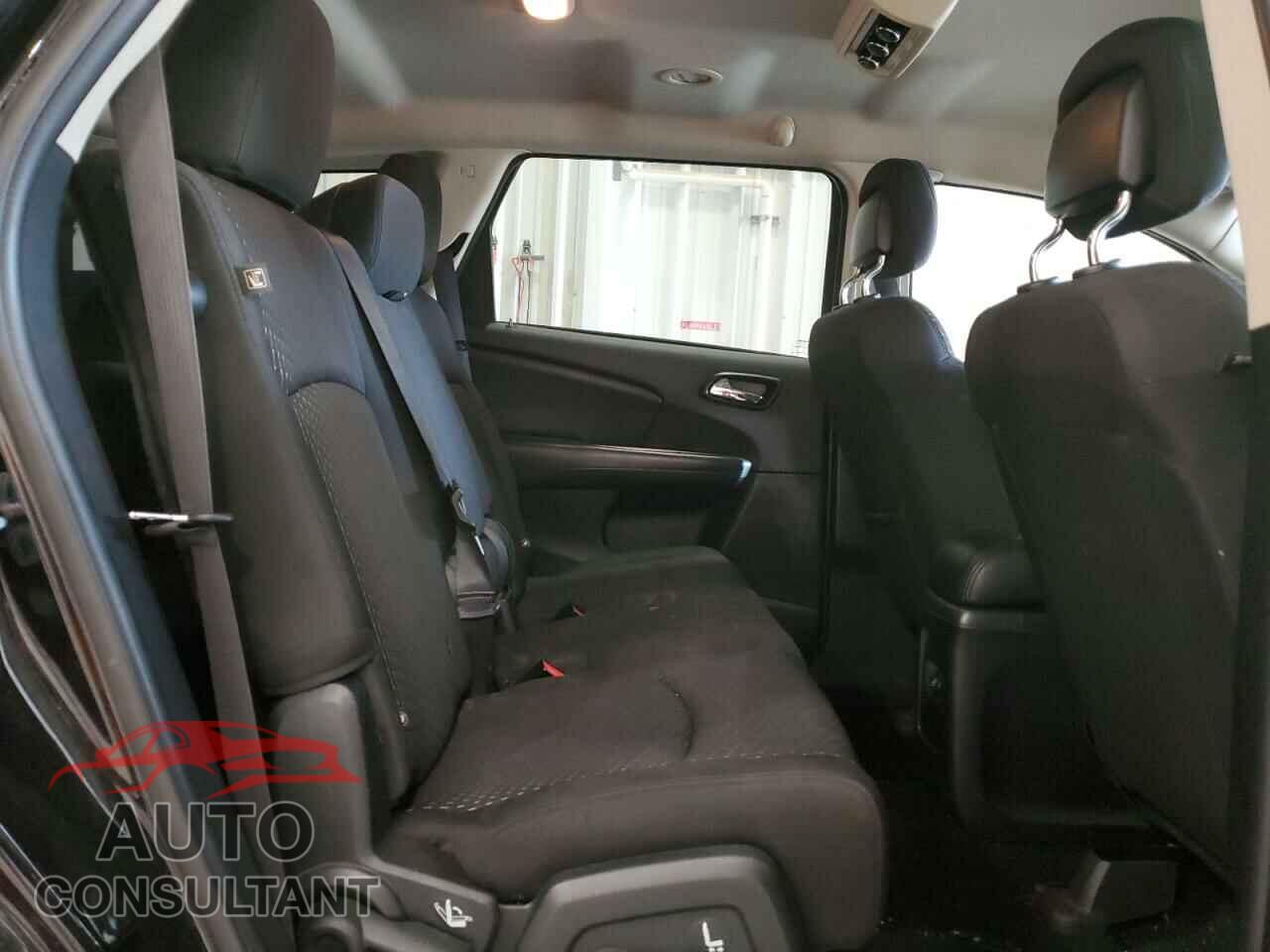 DODGE JOURNEY 2017 - 3C4PDCAB2HT582041