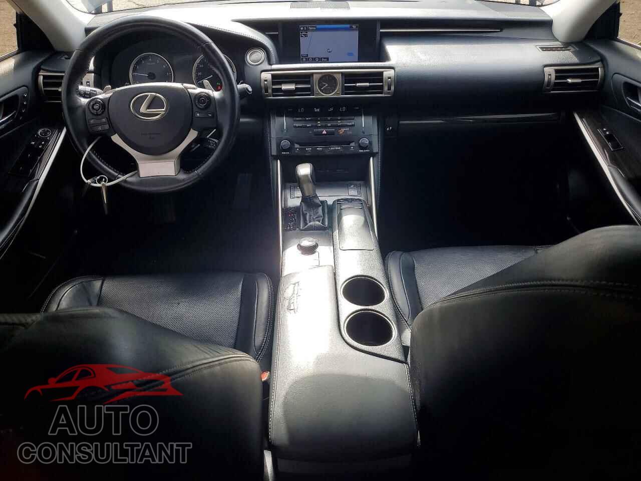 LEXUS IS 2014 - JTHCF1D25E5000520