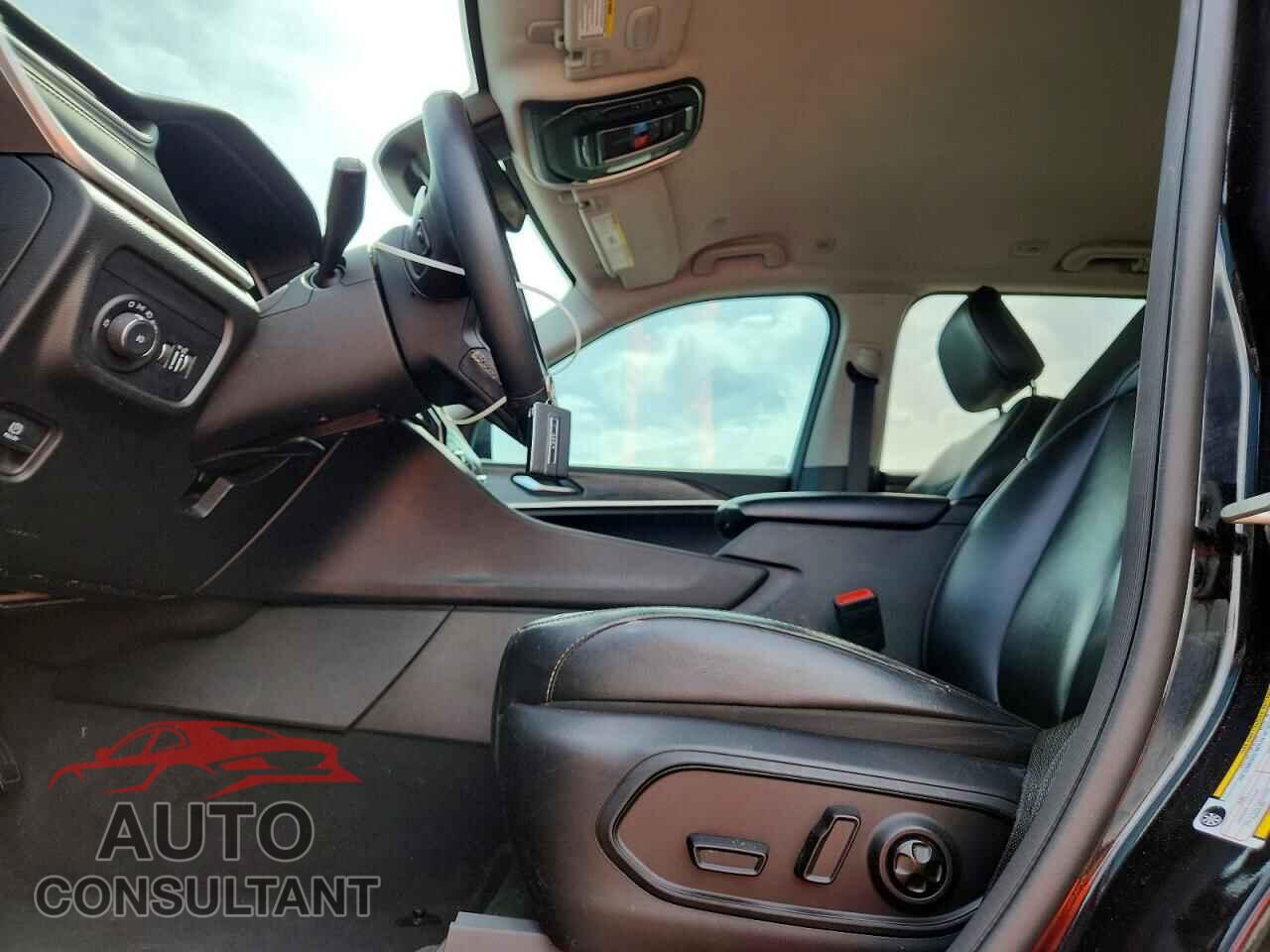 JEEP CHEROKEE 2023 - 1C4RJGBG5PC648000