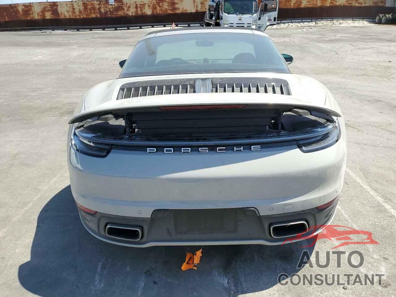 PORSCHE 911 2022 - WP0BA2A90NS226162