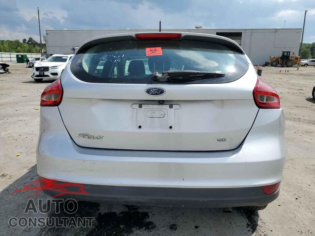 FORD FOCUS 2017 - 1FADP3K21HL217005