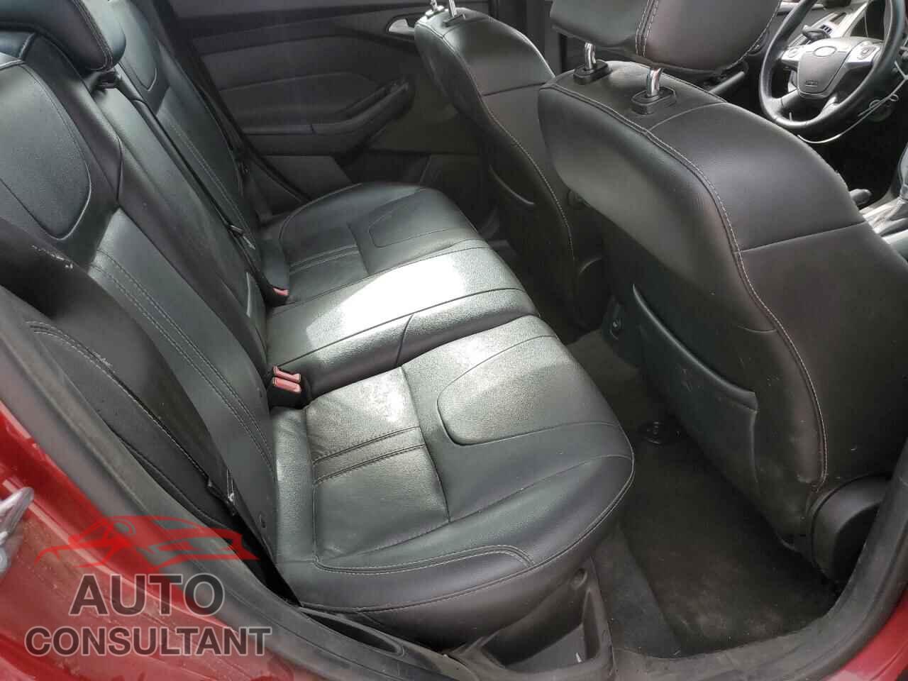 FORD FOCUS 2014 - 1FADP3F29EL296476