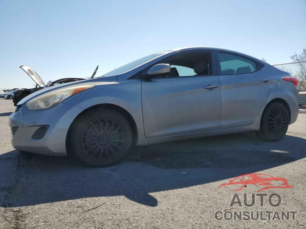 HYUNDAI ELANTRA 2012 - KMHDH4AE3CU238655