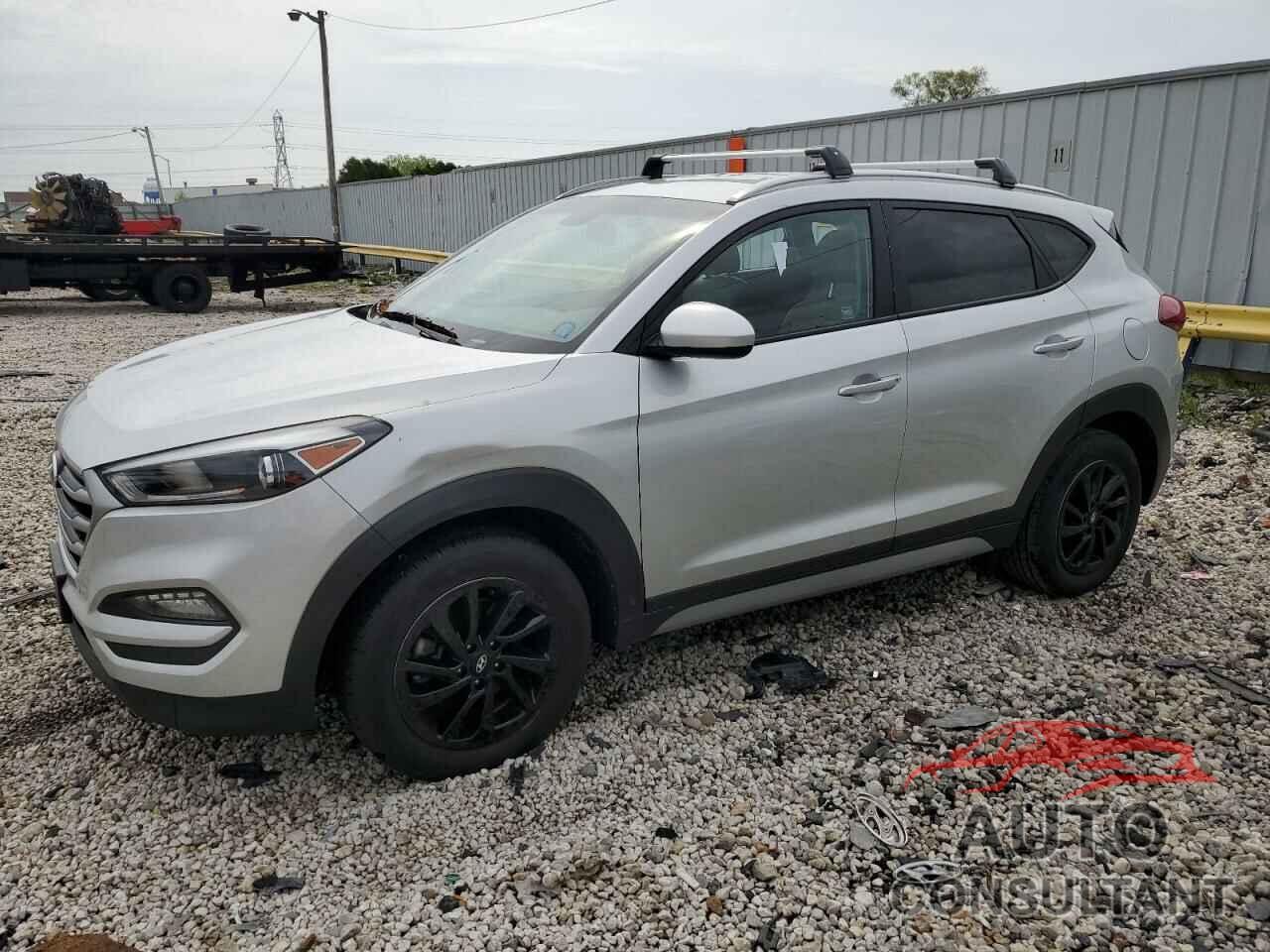 HYUNDAI TUCSON 2018 - KM8J3CA48JU765039