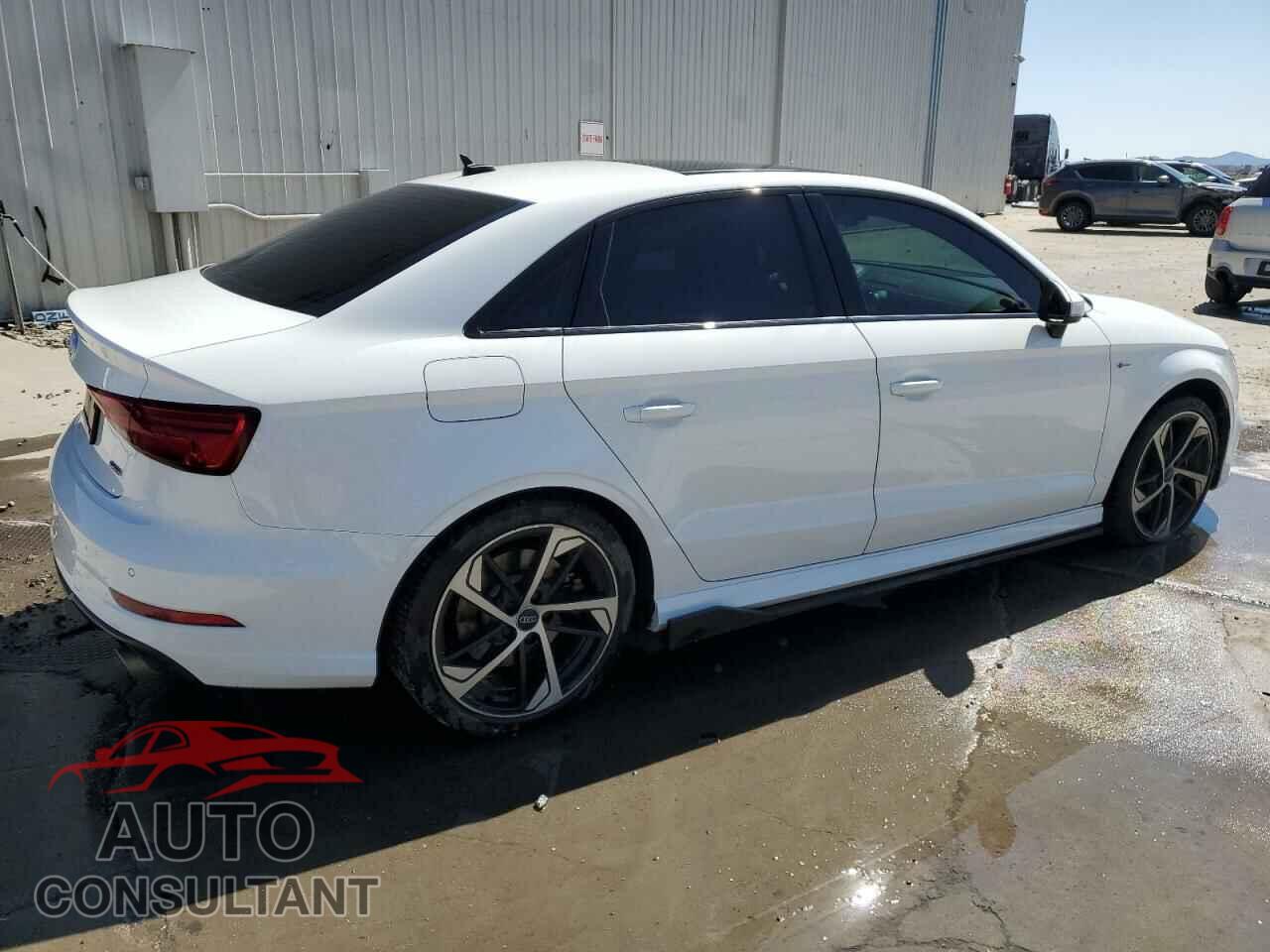 AUDI A3 2020 - WAUBEGFF2LA102958
