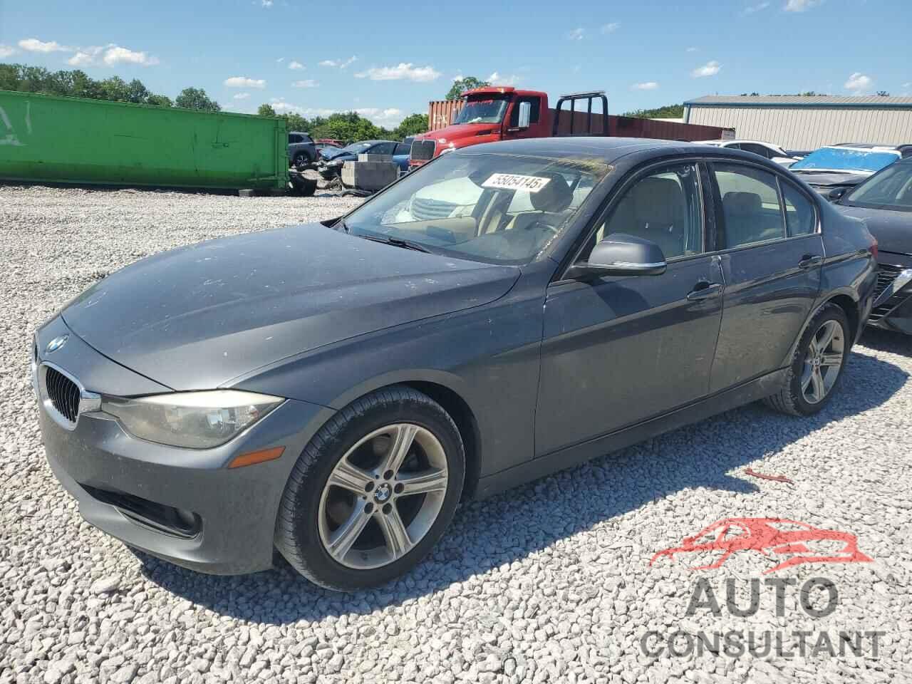 BMW 3 SERIES 2013 - WBA3A5G52DNP21807
