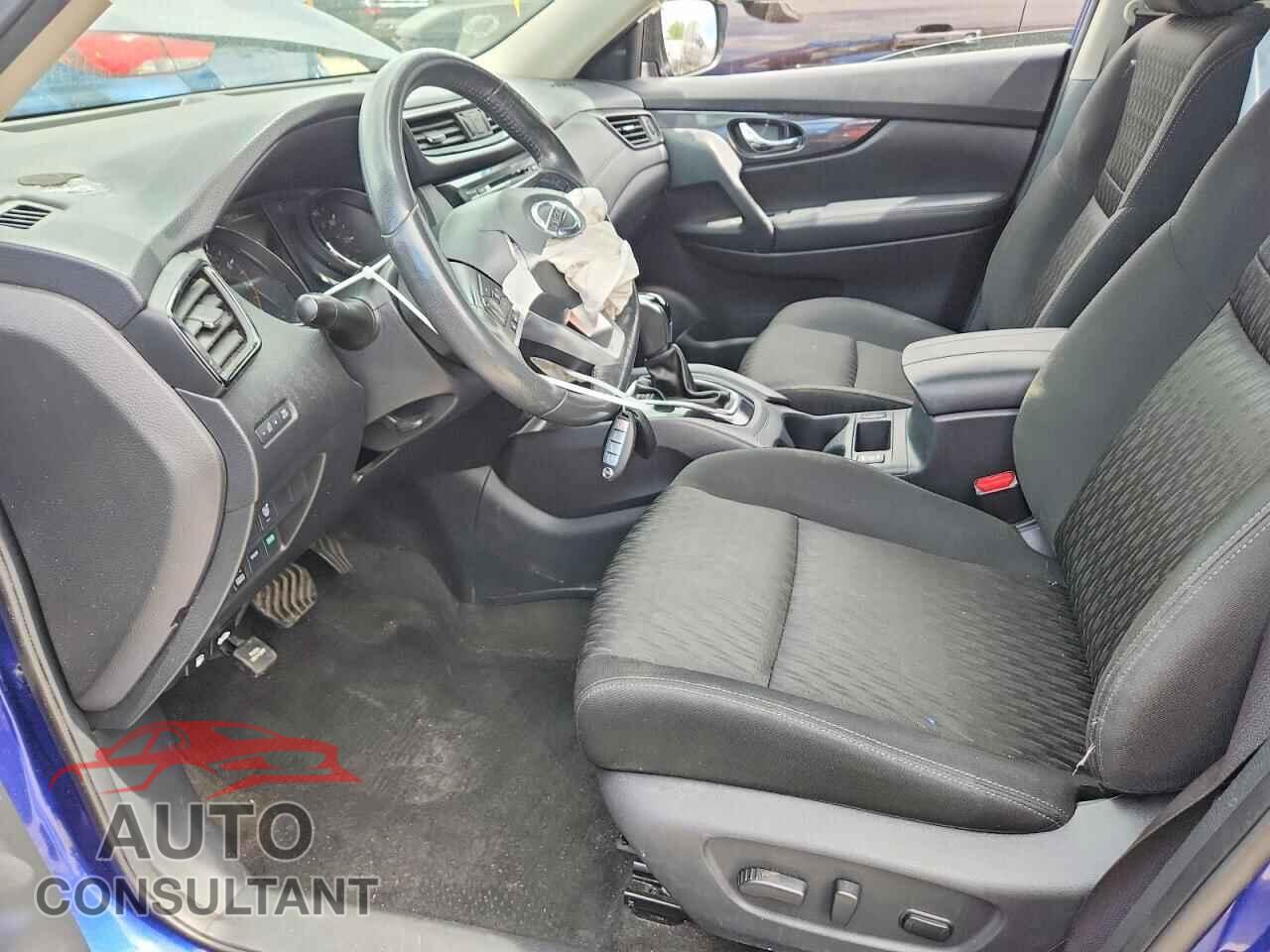 NISSAN ROGUE 2017 - KNMAT2MVXHP572595