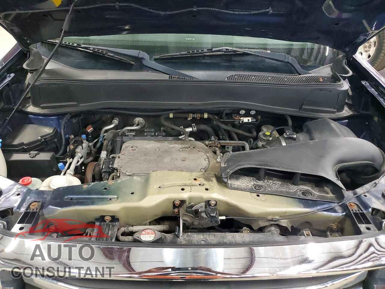HONDA PILOT 2013 - 5FNYF4H58DB059944