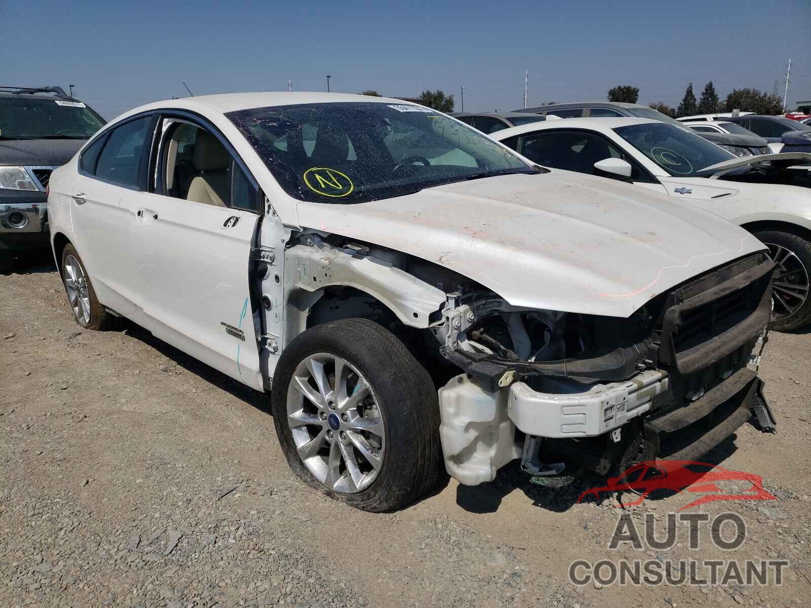 FORD FUSION 2017 - 3FA6P0SU0HR209021