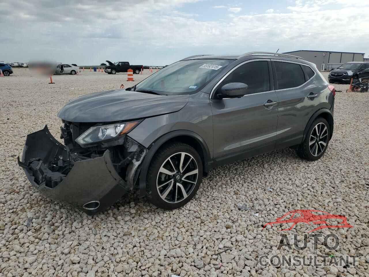 NISSAN ROGUE 2018 - JN1BJ1CP6JW153309