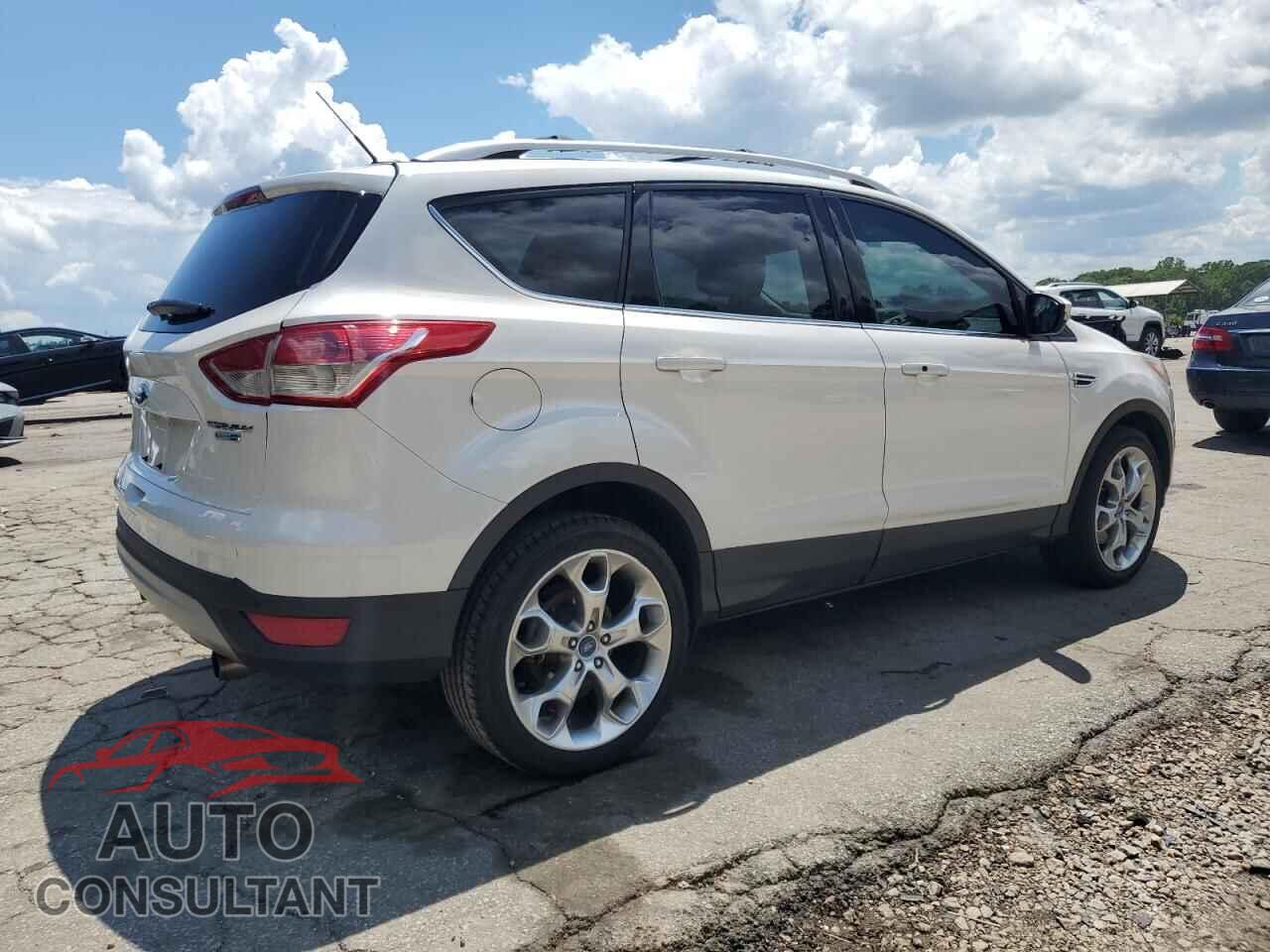 FORD ESCAPE 2013 - 1FMCU9J90DUB20104