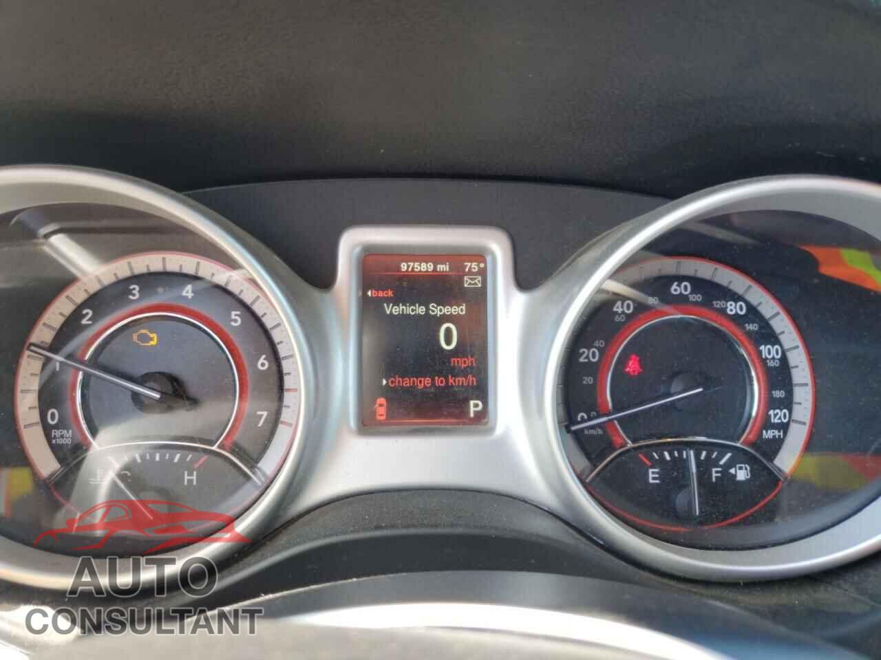 DODGE JOURNEY 2017 - 3C4PDCBG7HT590971