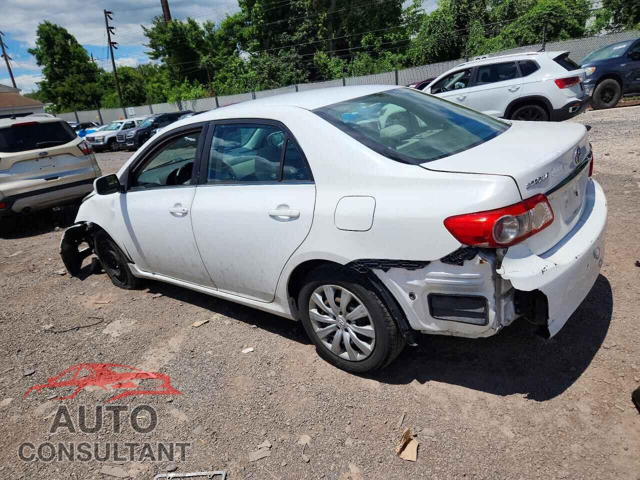 TOYOTA COROLLA 2013 - 2T1BU4EEXDC928001