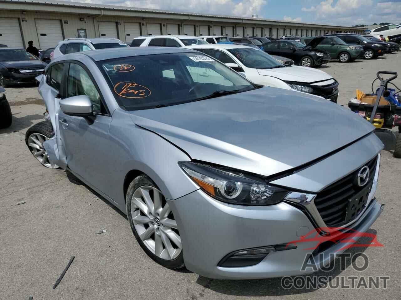 MAZDA 3 2017 - 3MZBN1V7XHM111375