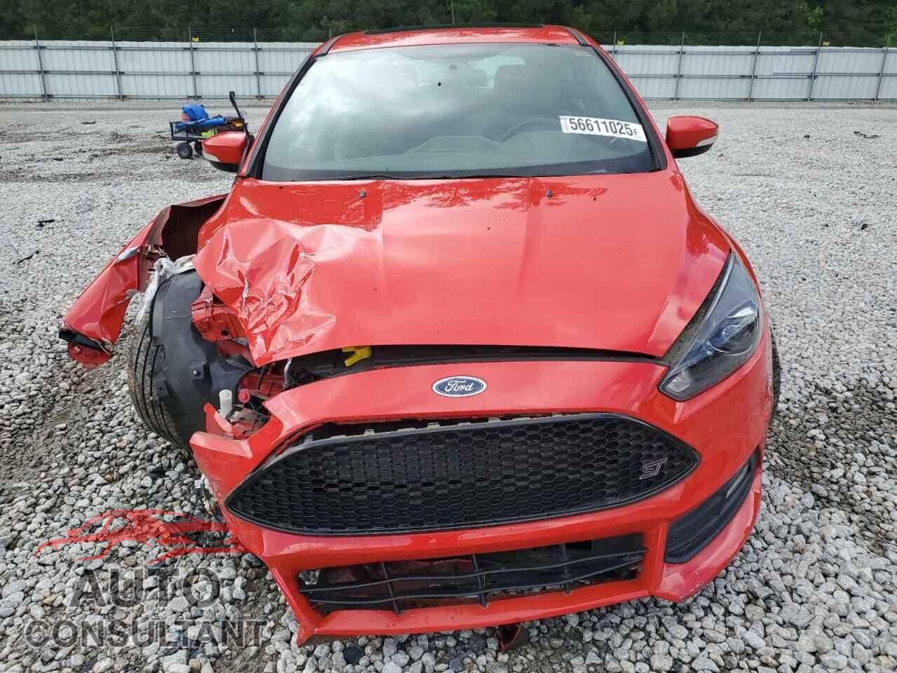 FORD FOCUS 2017 - 1FADP3L9XHL218326