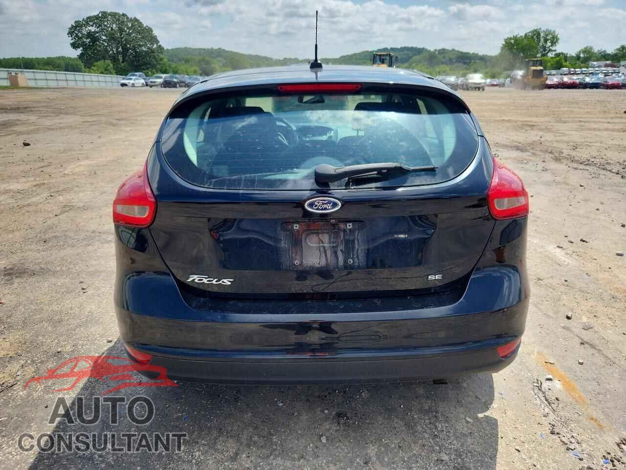 FORD FOCUS 2017 - 1FADP3K26HL339357
