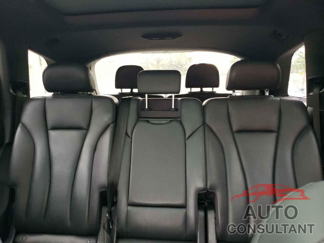 AUDI Q7 2017 - WA1LHAF73HD040040