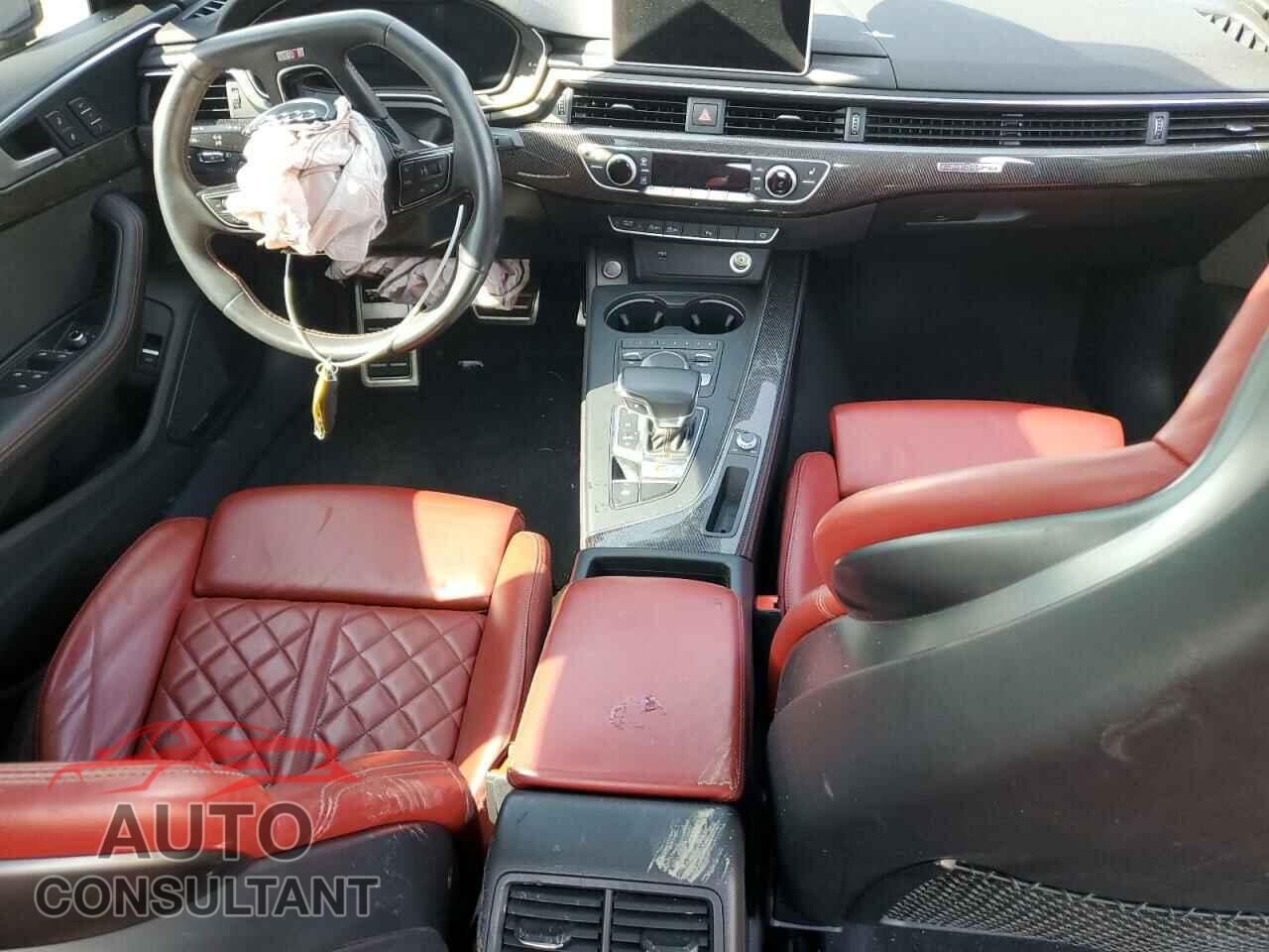 AUDI S5/RS5 2018 - WAUC4CF54JA097251